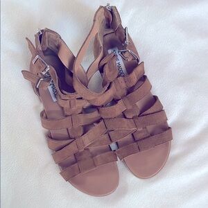 Steve Madden Tan Gladiator Leather Flat Boho Beach Summer Casual Sandals 6.5